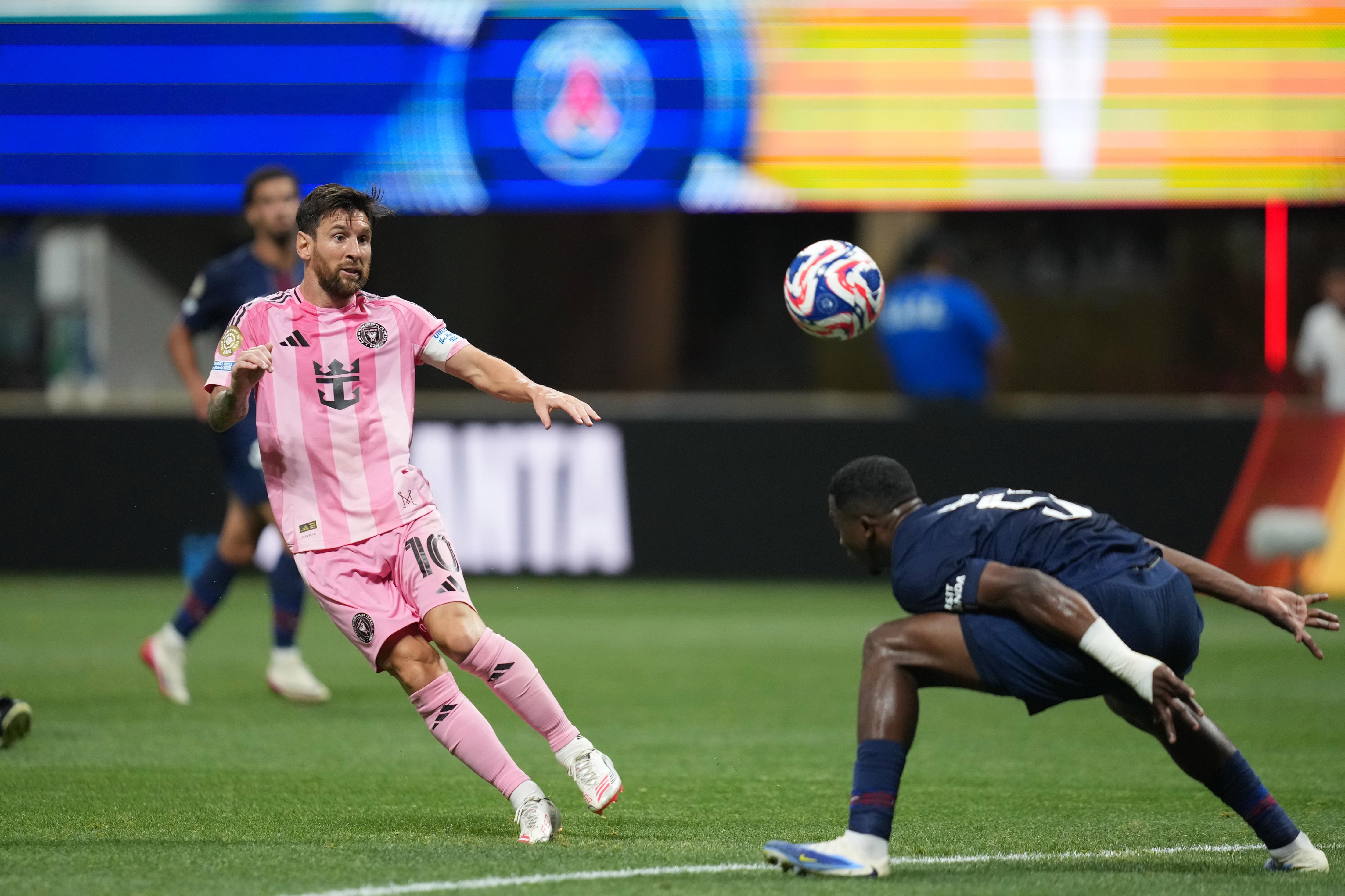 尤文图斯力克巴黎圣日耳曼，晋级半决赛的简单介绍