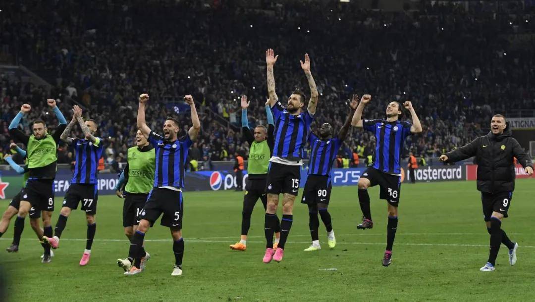 关于卡利亚里客场大胜，显示强大实力的信息