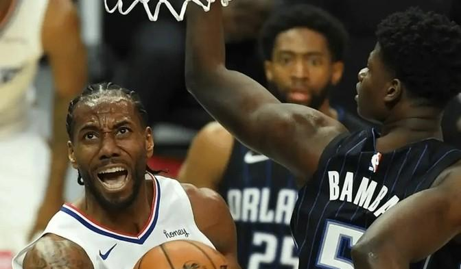 独行侠胜活塞，莱昂纳德助球队稳住领先