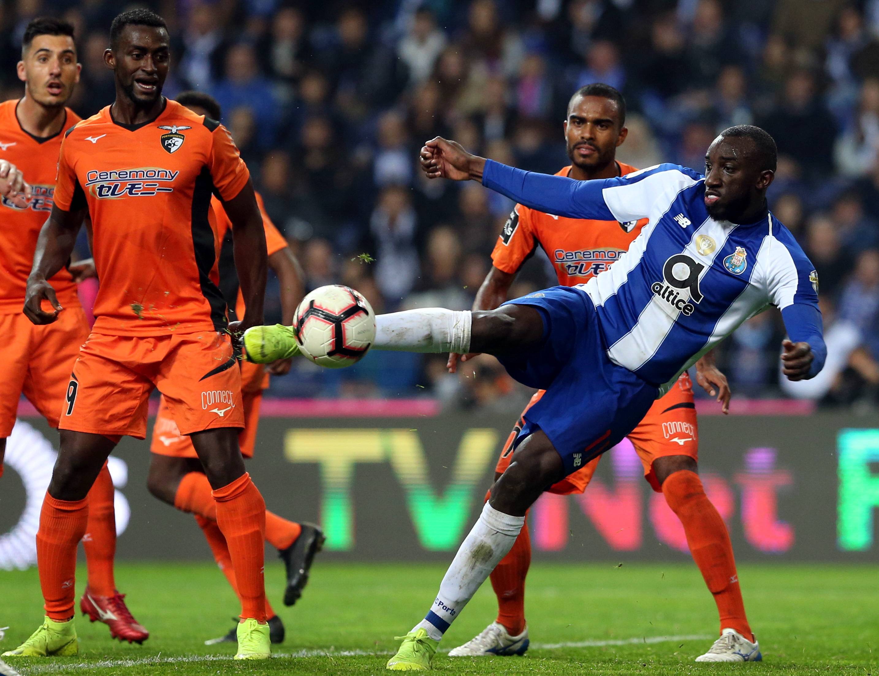 巴葡连胜！波兰队在欧预赛中大获胜利